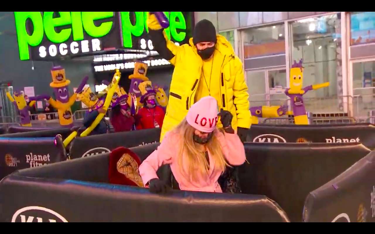 Screen Shot 2021-01-01 at 12.02.50 AM.png