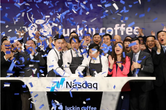 루이싱커피 5.png