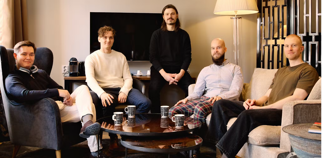 발파스 경영진.png