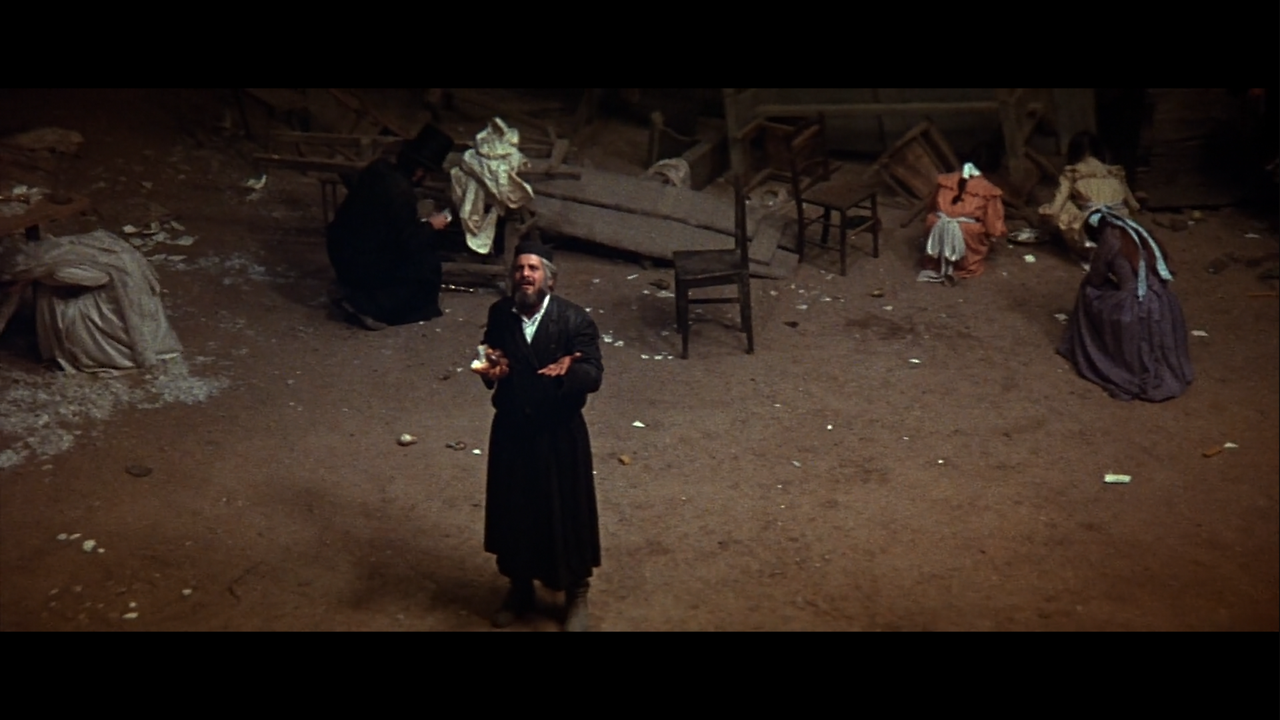 지붕위의 바이올린.png