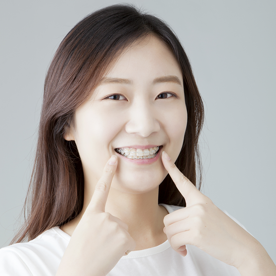 4자가결찰 미소.png