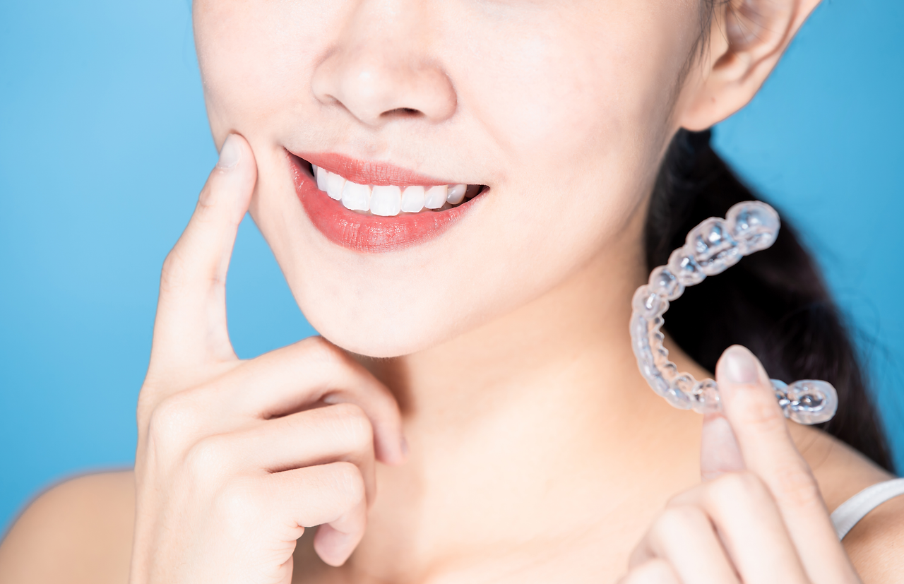 5치아교정 투명.png