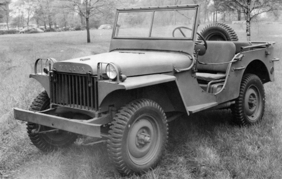 0120_SUV 역사_군용지프.png