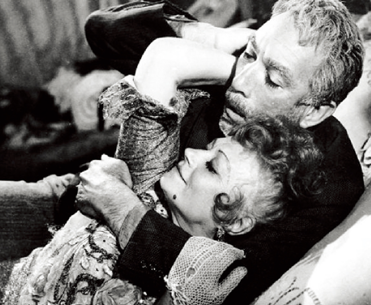 스크린샷 2018-05-04 오후 12.45.03.png