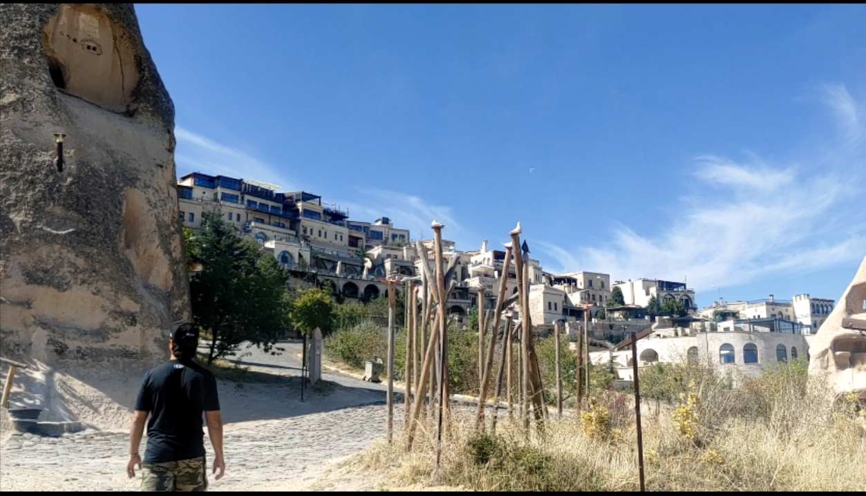 사막의 달 여행자-전체 사진-37986720641.png