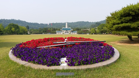 현충원 입구.png