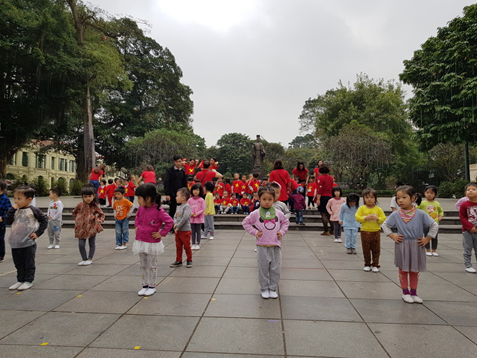 아이들 운동.png