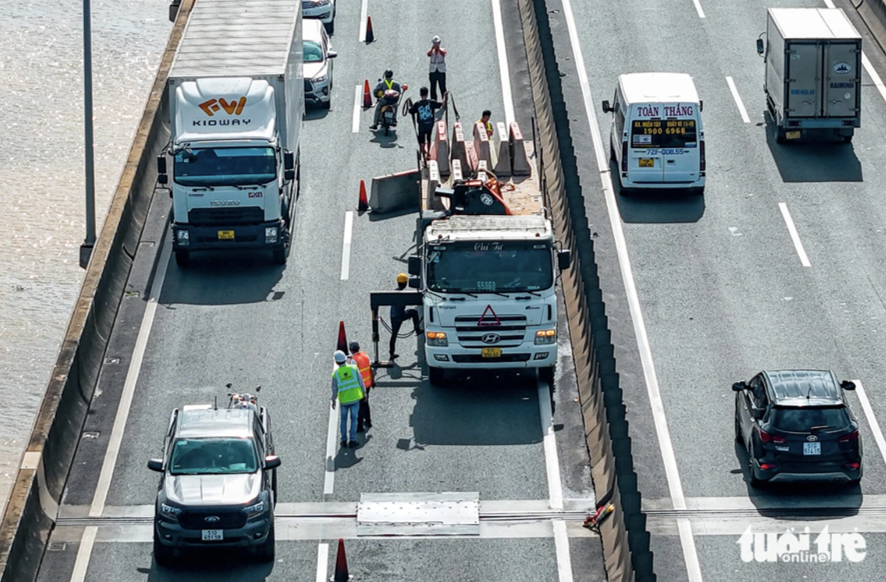 대교 수리공사 1.png