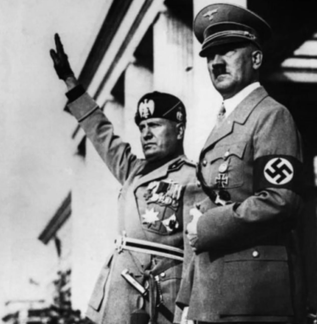 무솔리니, 히틀러.png