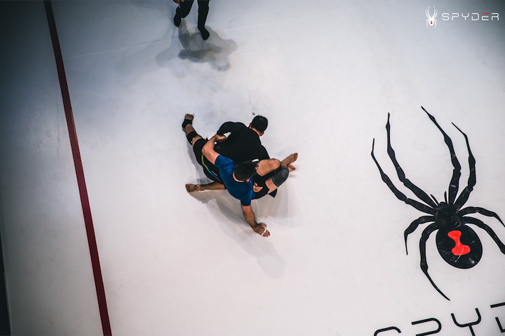 커리지인 이재성 레슬링 코치3.png