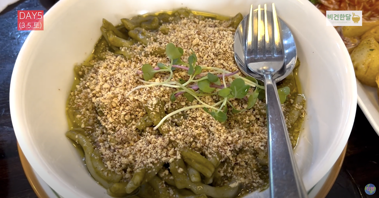 스크린샷 2022-03-07 오후 3.34.33.png