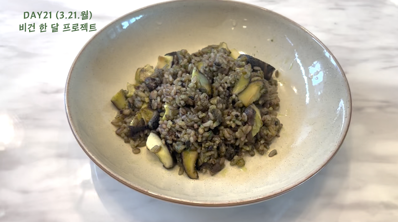 스크린샷 2022-03-25 오후 6.36.12.png