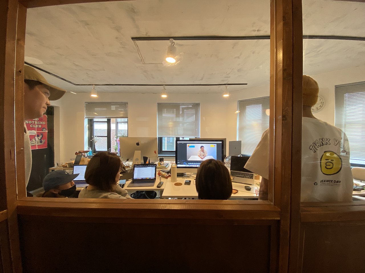 스크린샷 2020-04-20 오전 12.55.50.png