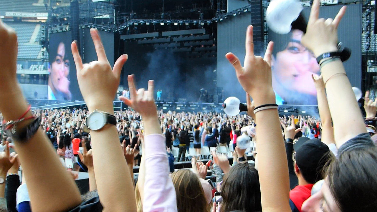 작은시 손 (2).png