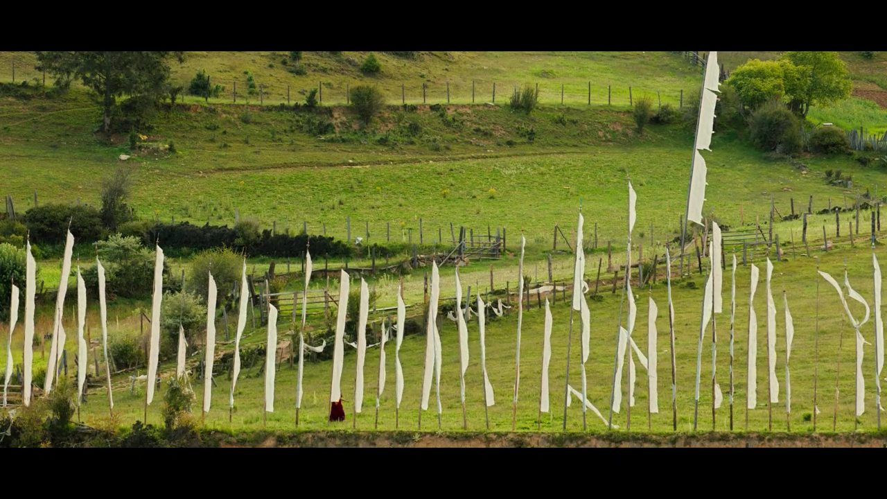 총을 든 스님_Texted_ST_2025.02.05_3m.mp4_001085400.png