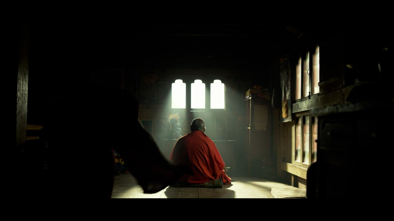 총을 든 스님_Texted_ST_2025.02.05_3m.mp4_000297000.png