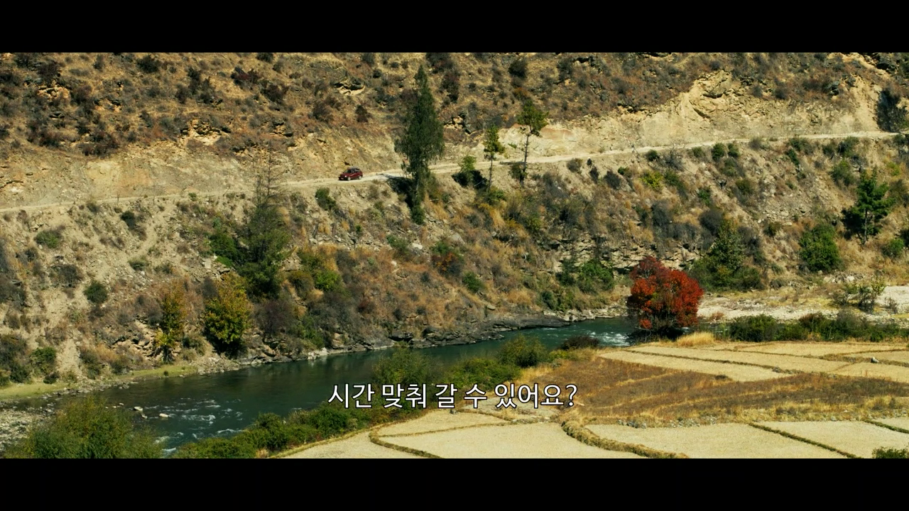 총을 든 스님_Texted_ST_2025.02.05_3m.mp4_004042120.png