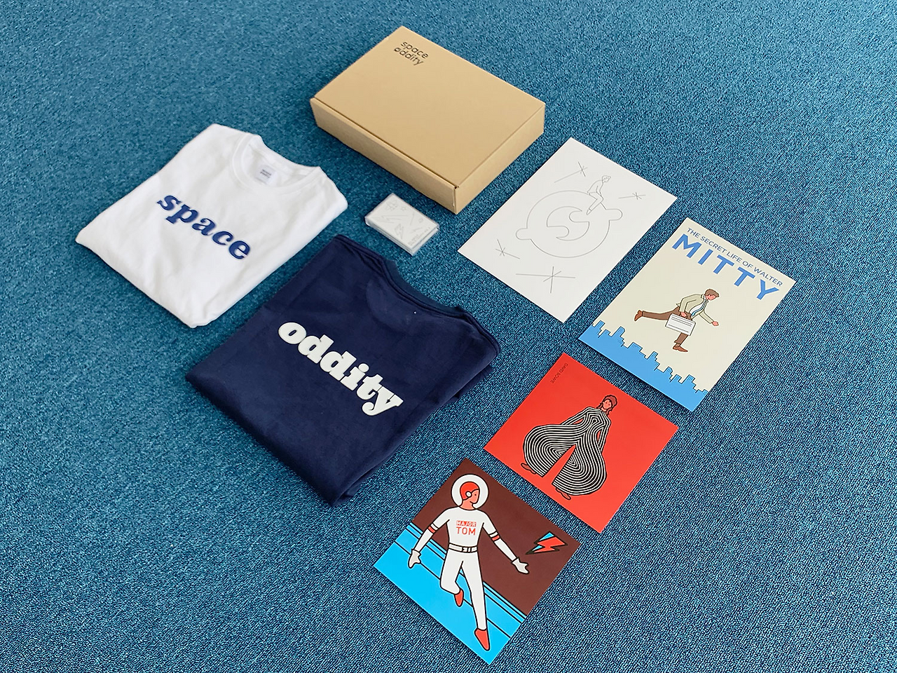 스페이스 오디티 굿즈.png