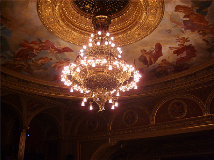 오페라하우스 내부 2.png