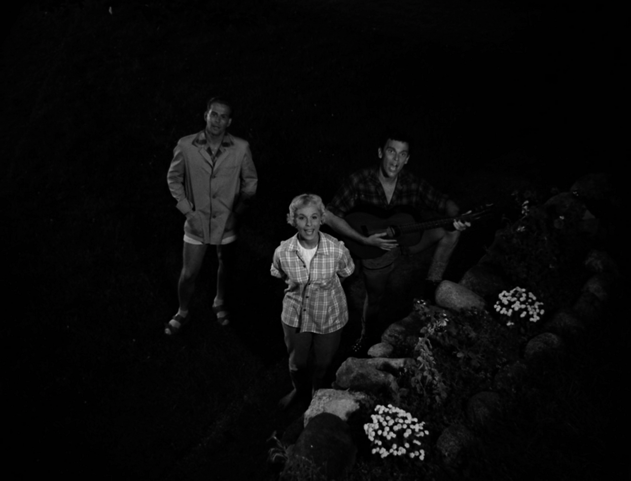 스크린샷 2022-10-06 22.42-2.png