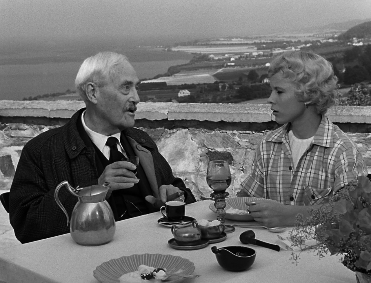 스크린샷 2022-10-06 22.40.png