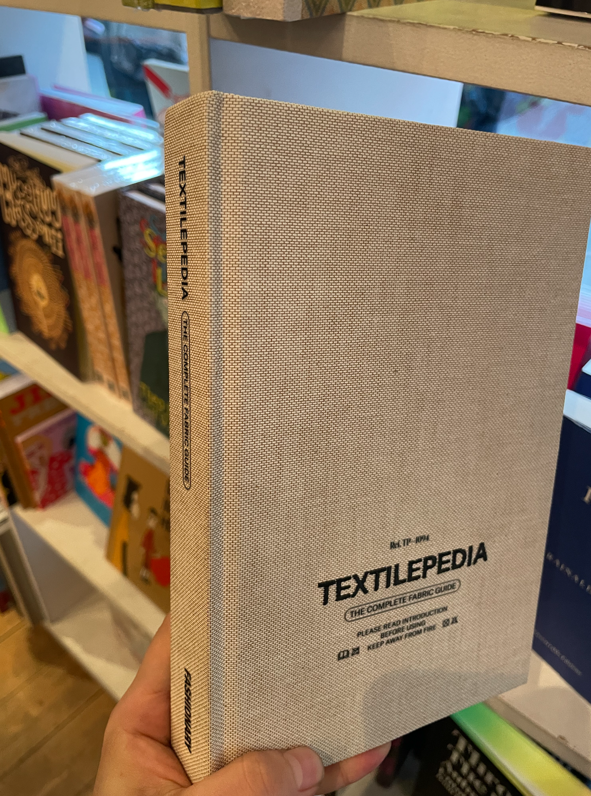 스크린샷 2022-03-31 23.28.56.png