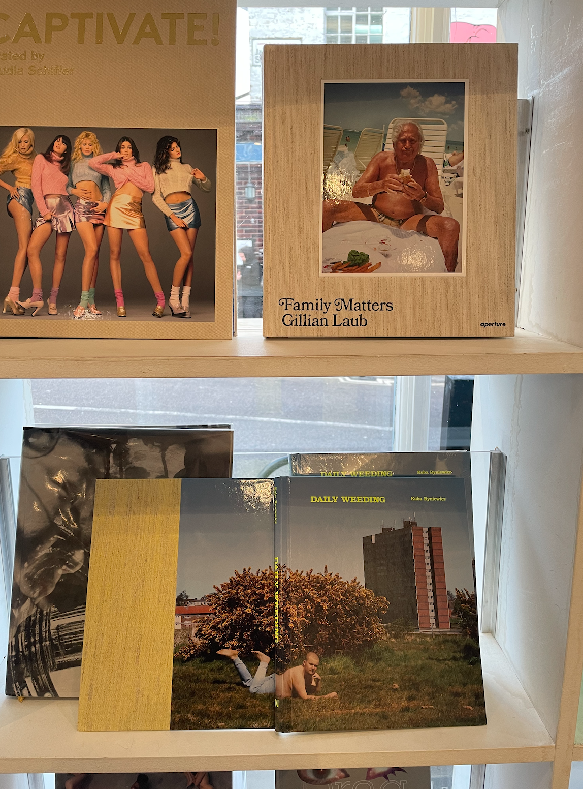 스크린샷 2022-03-31 23.28.45.png