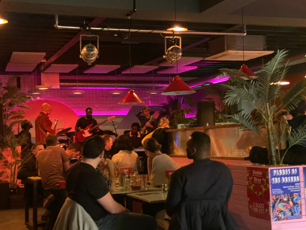 스크린샷 2022-03-31 02.03.08.png