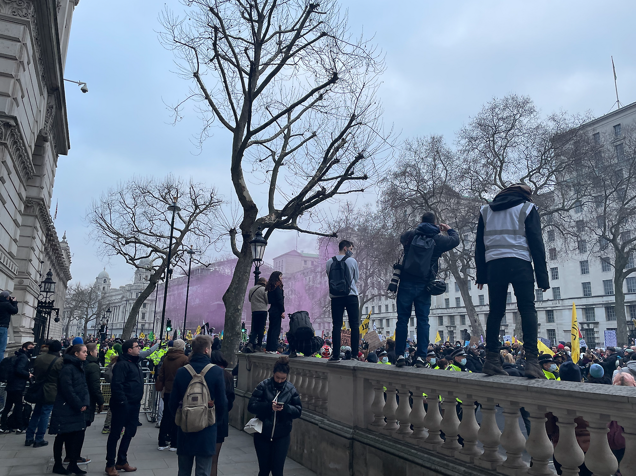 스크린샷 2022-03-31 00.41.58.png