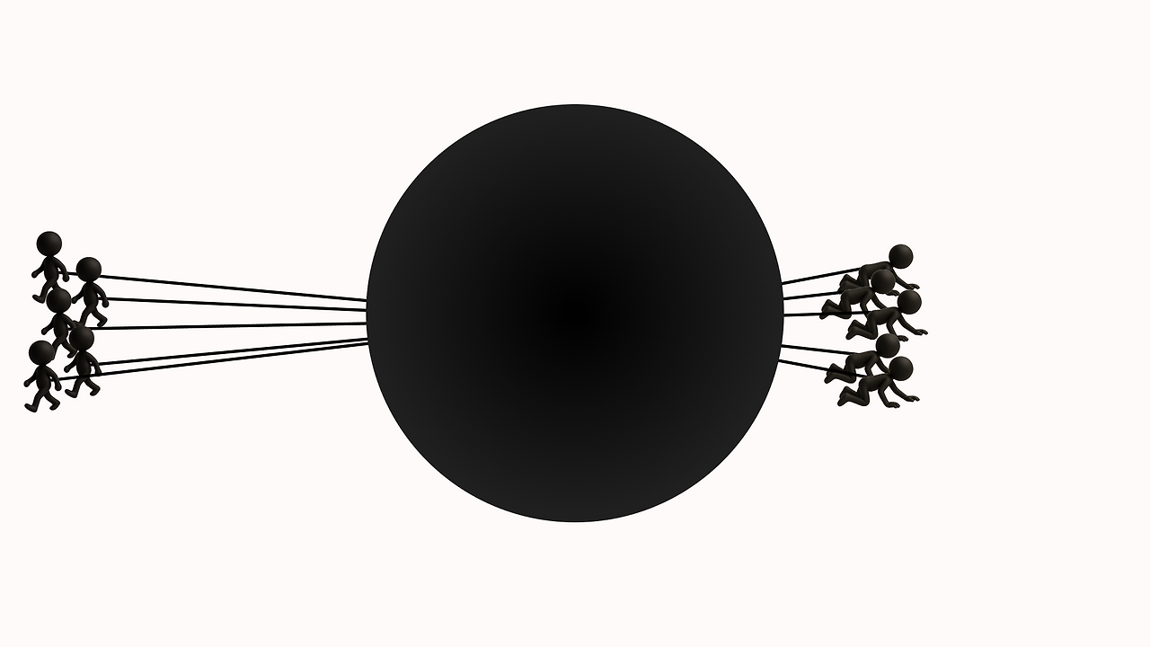 줄을 당기는 사람들_대물림.png