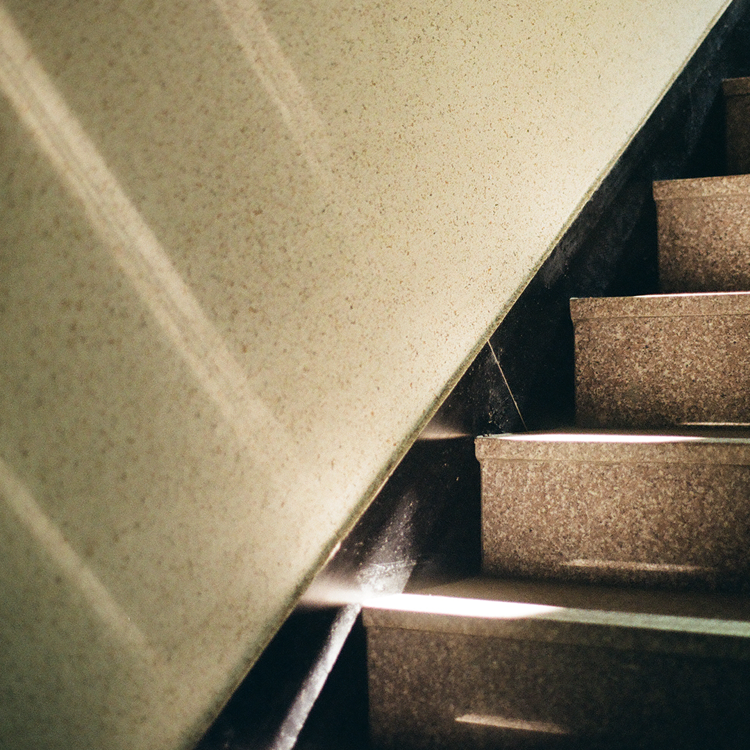 126 빛나는계단.png