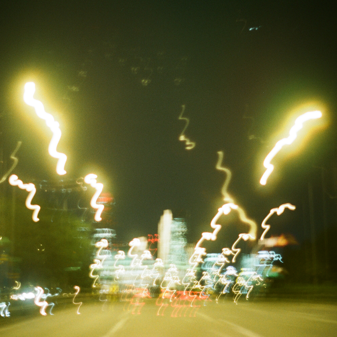 142 도시의함성.png