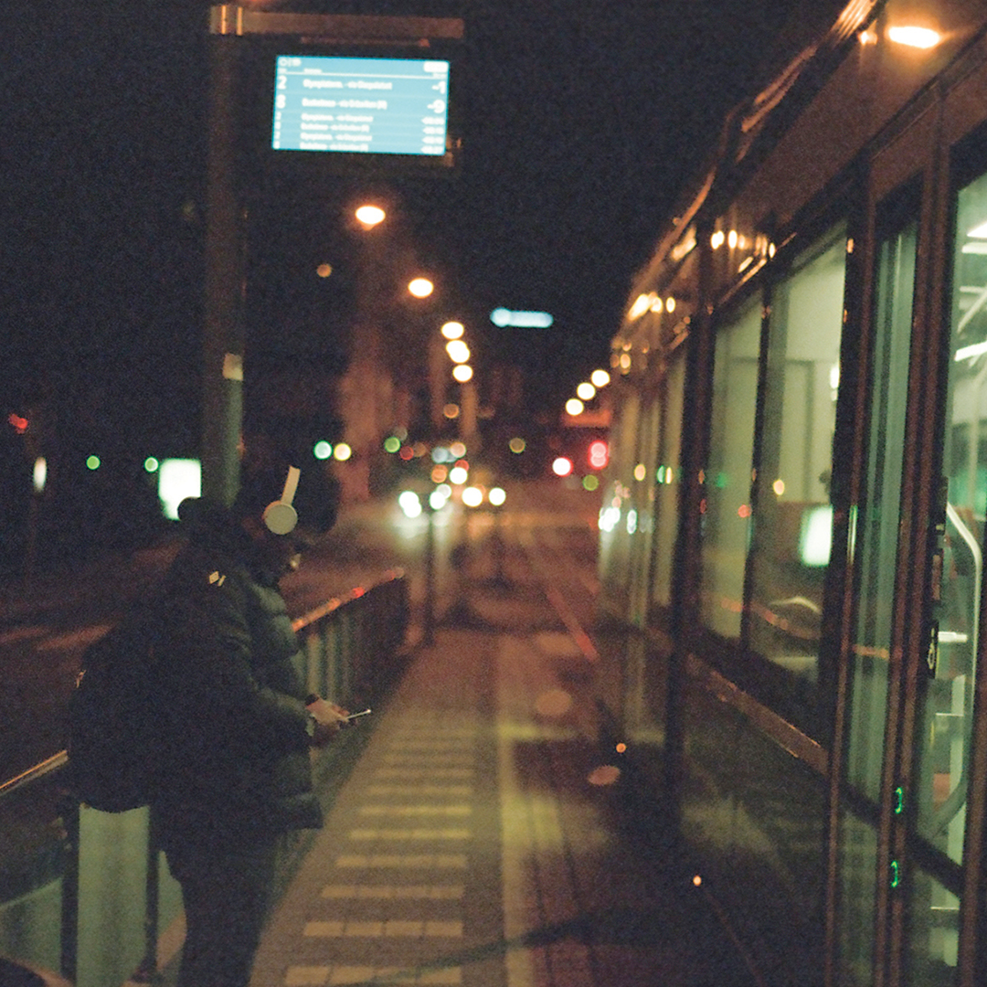 250 그때로돌아가지말고.png