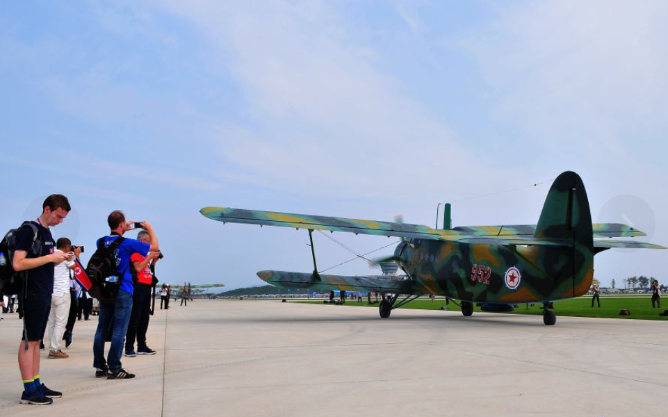 항공기 매니아 관광.png