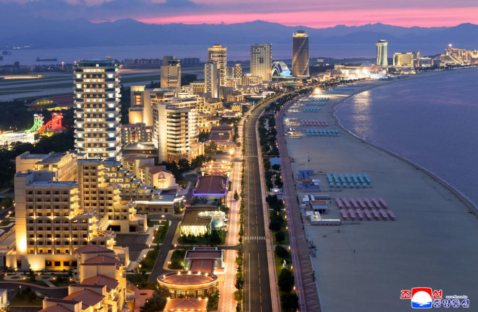 원산갈마 준공식58(야경_대표사진).png