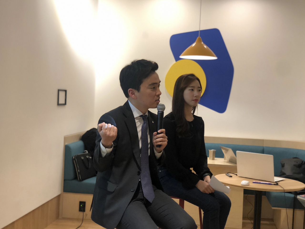 스크린샷 2018-11-27 오후 11.38.28.png