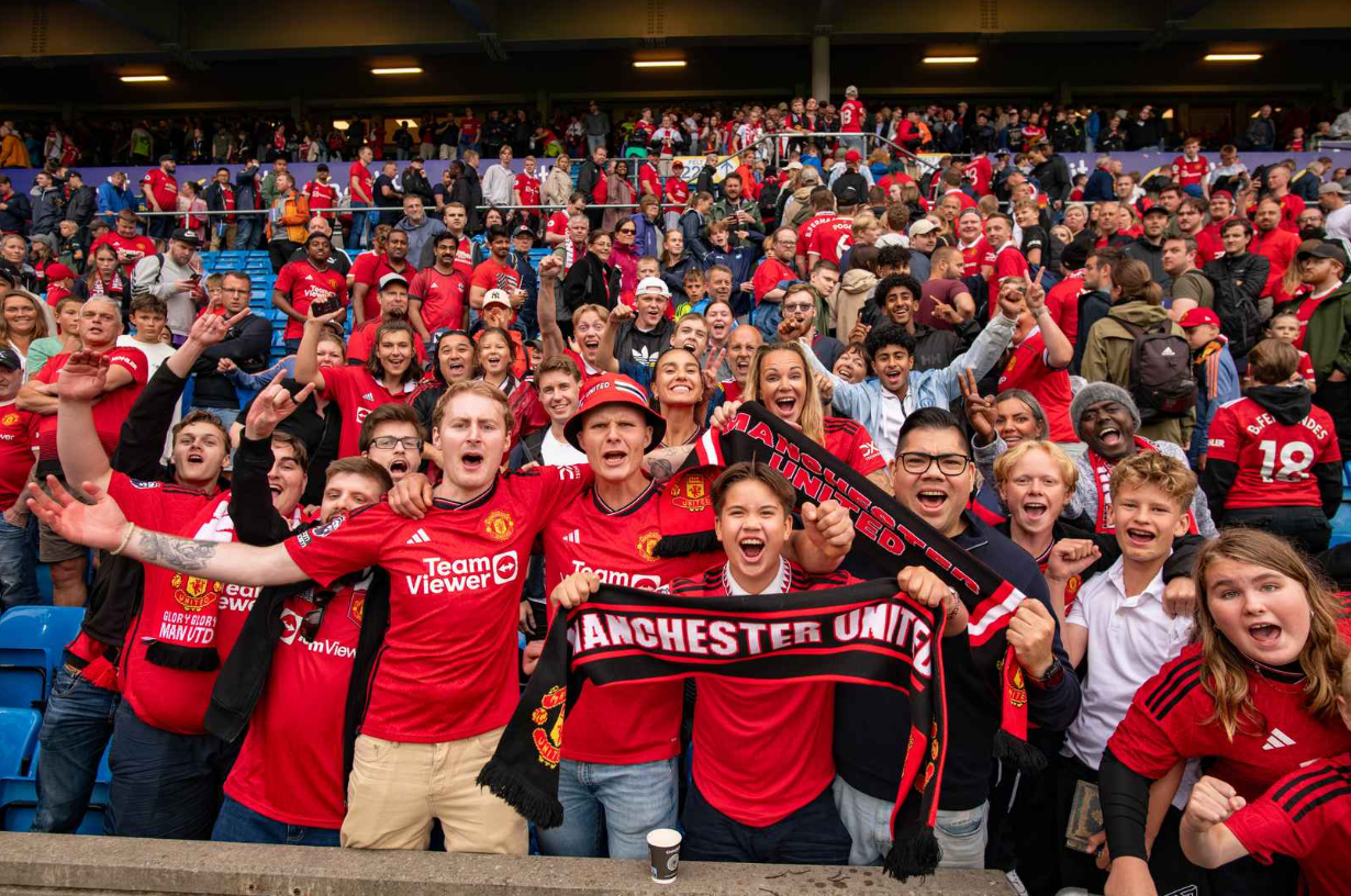 35. 죽어도, 맨유.png