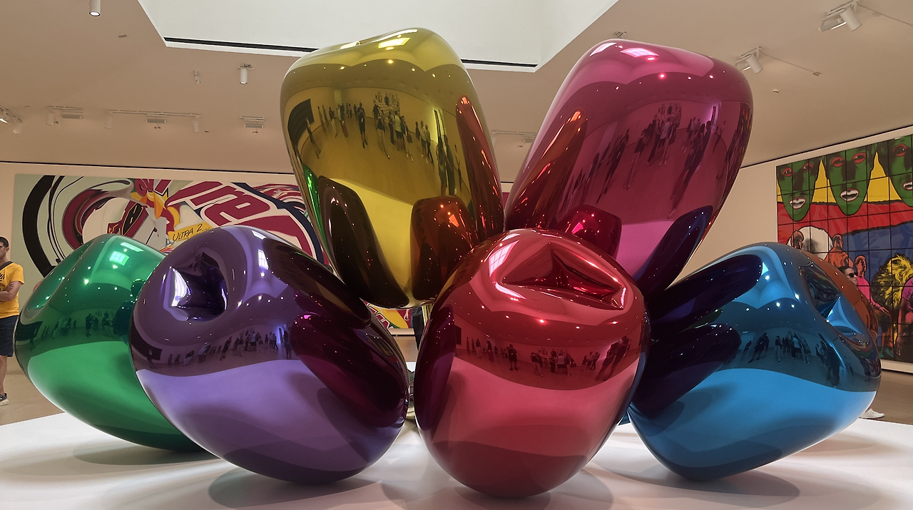 제프 쿤스의 튤립 앞에서