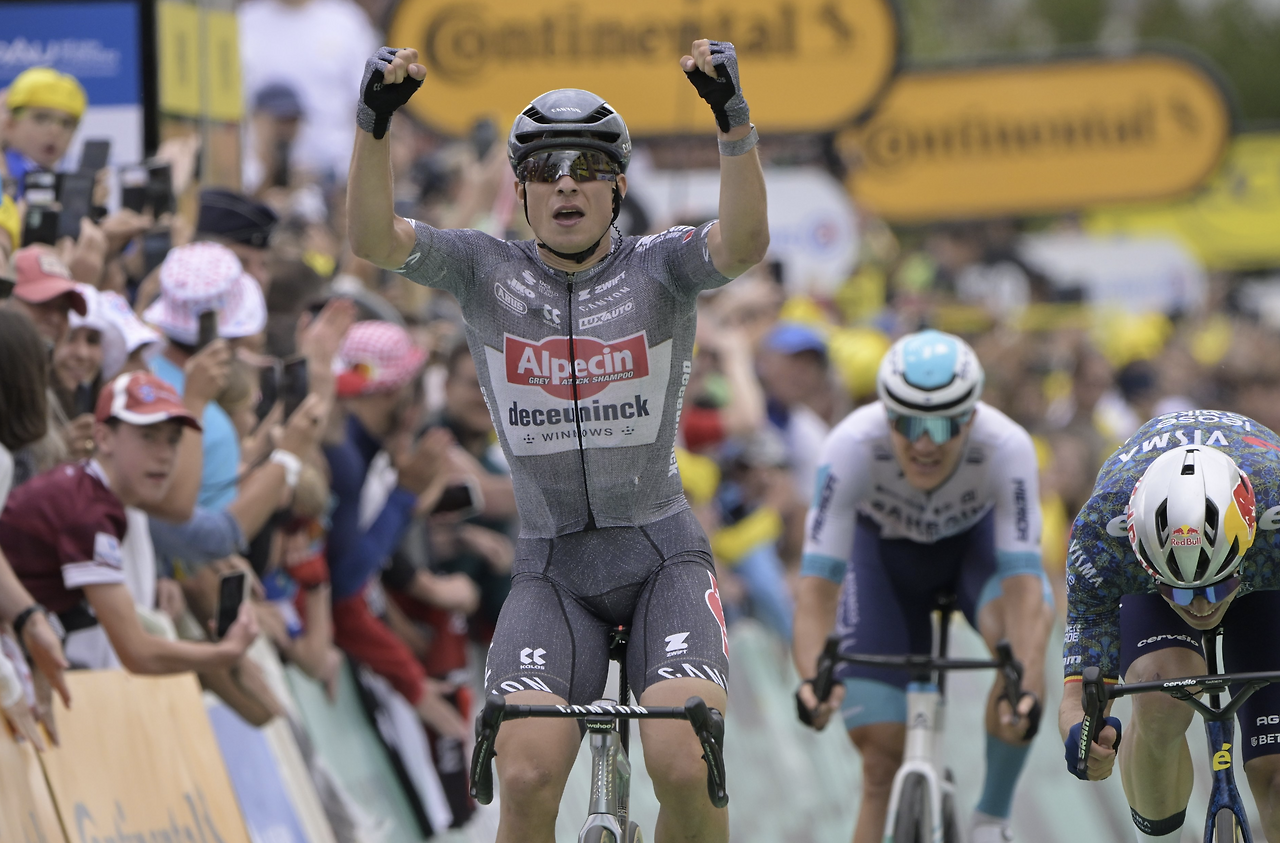 스크린샷 2024-07-13 오전 12.26.50.png