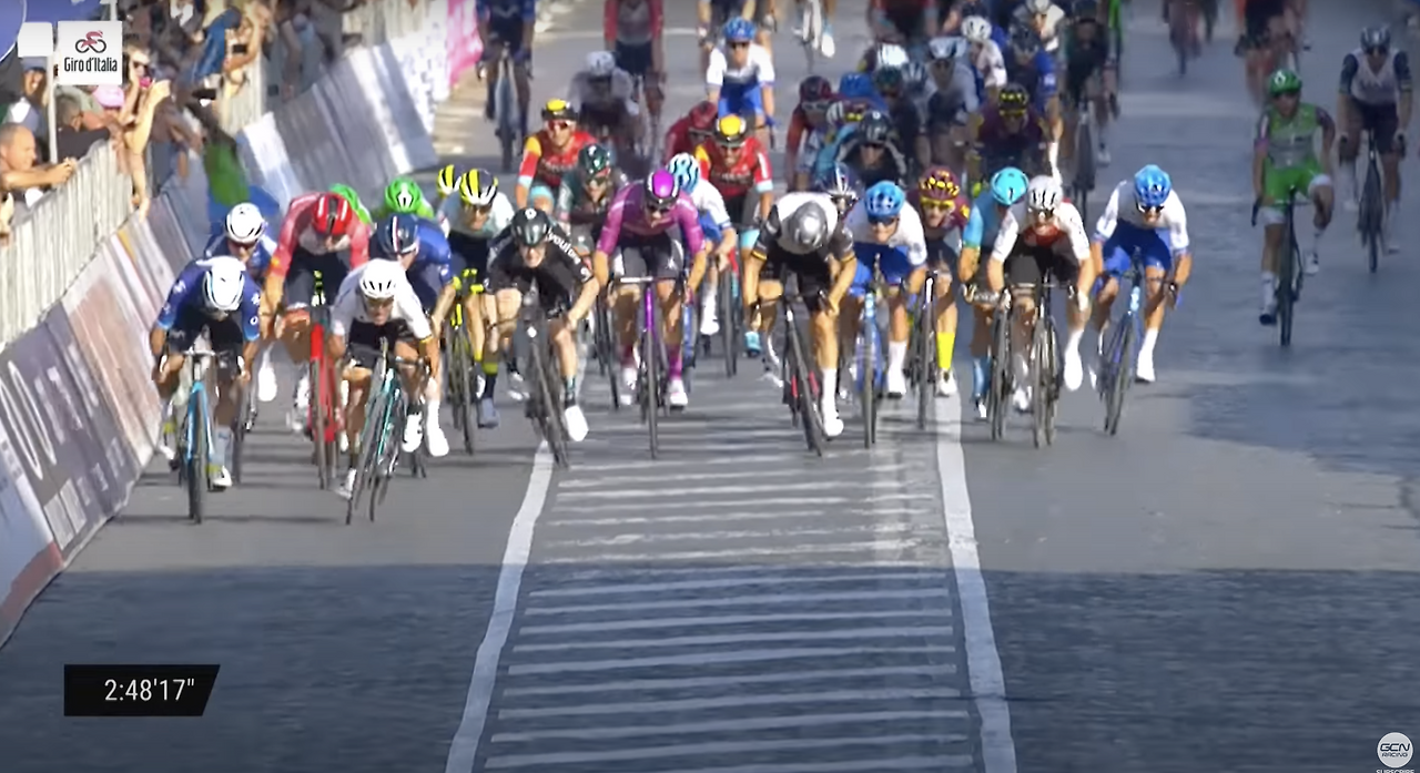 스크린샷 2023-05-29 오전 7.54.03.png