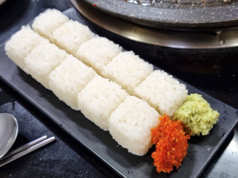 삼겹살초밥 천이오겹살.png