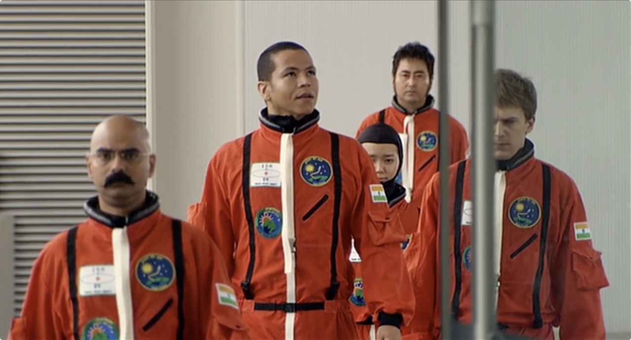 피쉬 스토리.Fish.Story.2009.DVDRip.x264.AC3-Zoo.mkv - 01.47.05.418.png