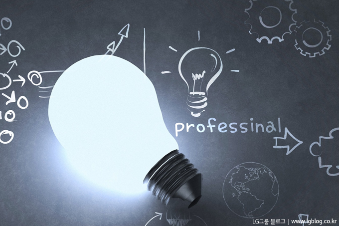 160720_LG%EA%B7%B8%EB%A3%B9-%EB%B8%94%EB%A1%9C%EA%B7%B8_%EC%B1%85-%EC%93%B0%EB%8A%94-%EC%A7%81%EC%9E%A5%EC%9D%B8-%EC%9D%B4%EB%AF%B8%EC%A7%80.png