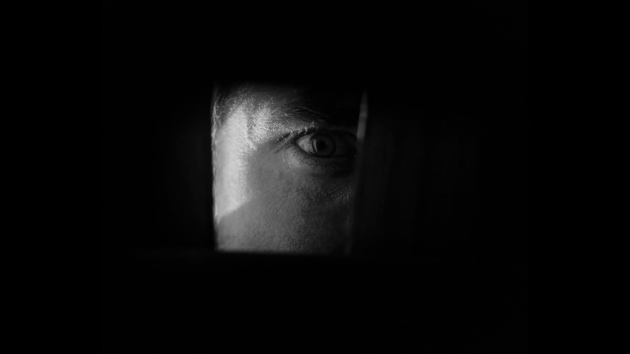 라이트하우스 The Lighthouse.2019.1080p.KOR.FHDRip.H264.AAC-RTM.mp4_000970135.png