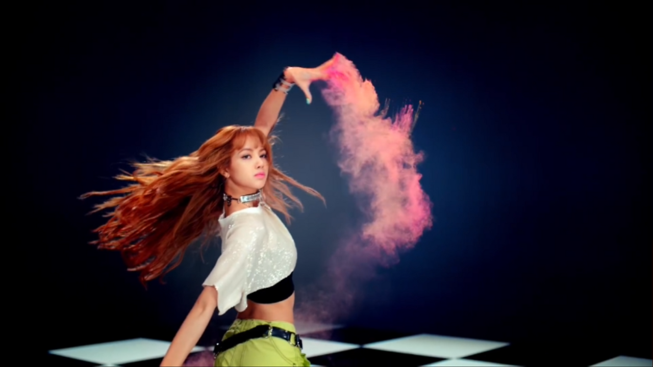 BLACKPINK - ‘뚜두뚜두 (DDU-DU DDU-DU)’ M_V 0000011150ms.png