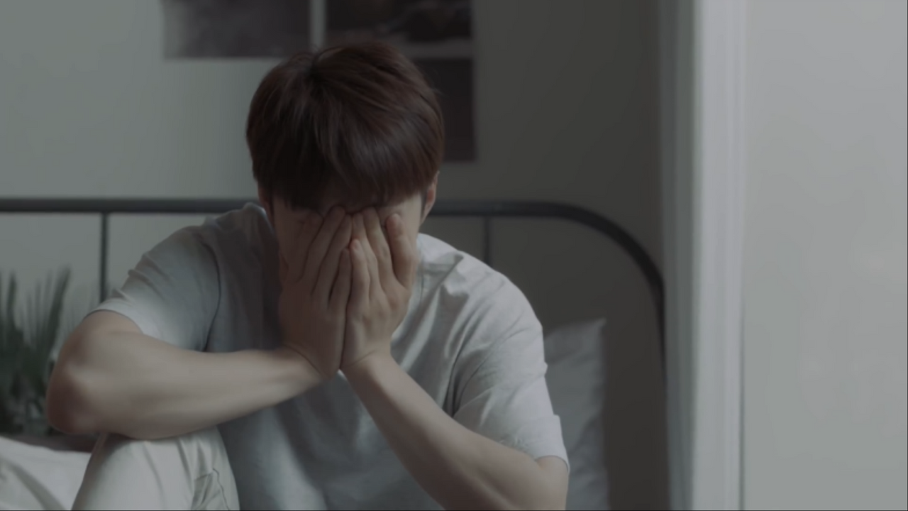 비투비-블루(BTOB-BLUE) - '비가 내리면(When it rains)' Official Music V 0000069059ms.png