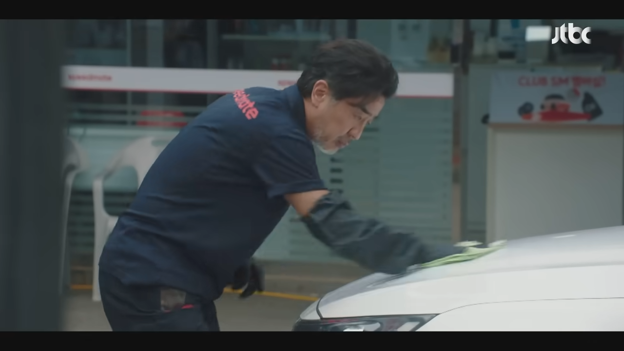 [해피 엔딩] 비로소 행복할 수 있는 방법을 찾은 ☆류승룡★ _ 서울 자가에 대기업 다니는 김 부장 이야기 12회 _ JTBC 251130 방송 0-1 screenshot.png