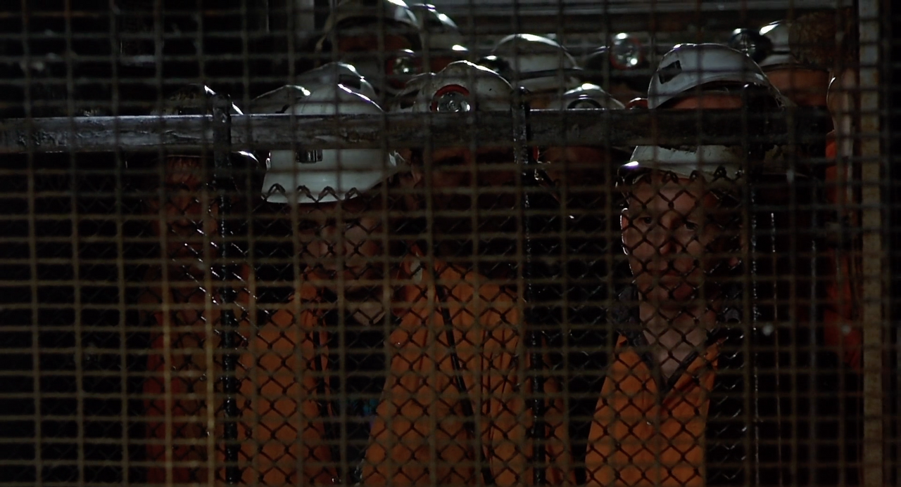 Billy Elliot 2000 1080p BDRip x264 AC3-KINGDOM.mkv - 01.41.44.098.png