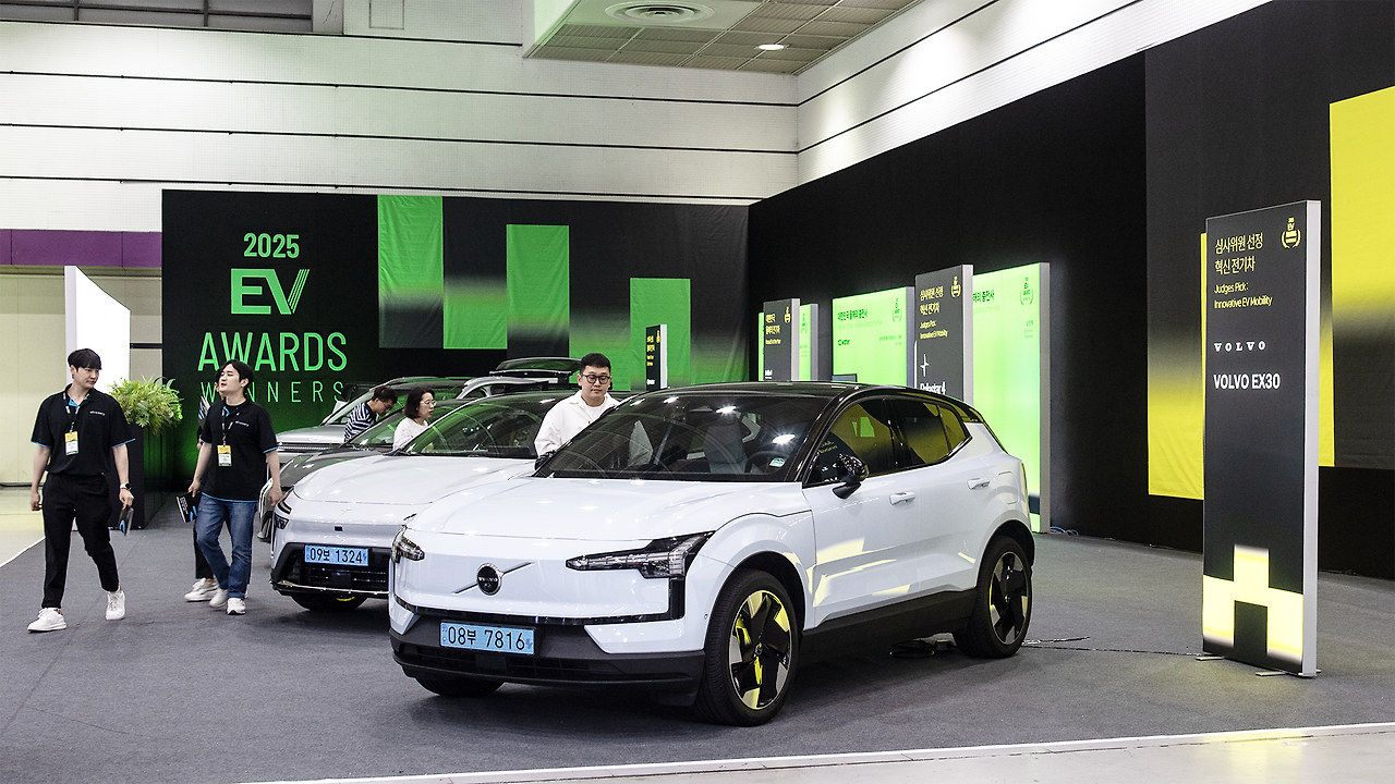 심사위원 혁신전기차.png