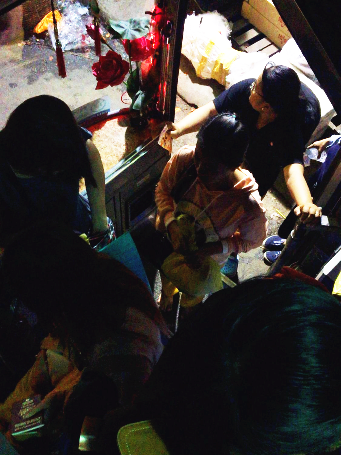 20150704_pnompenh_night bus_01.png